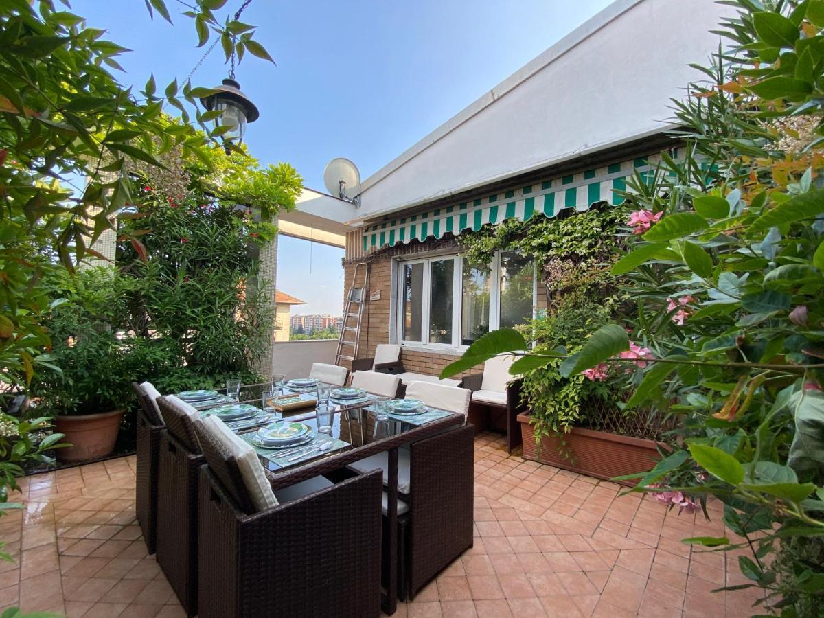 Terrazza Milano Apartment Bagian luar foto